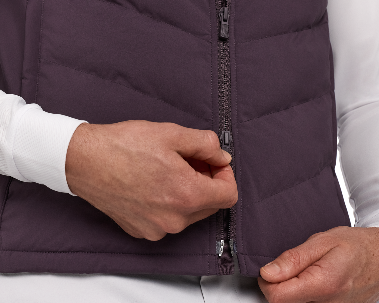Holderness & Bourne The Benton Insulated Hybrid Vest