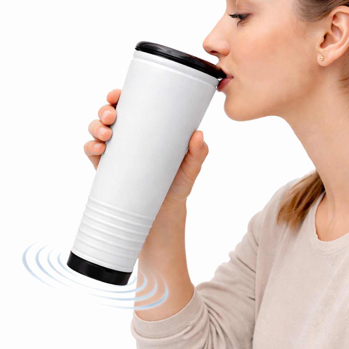 The Howler Cup 23 oz