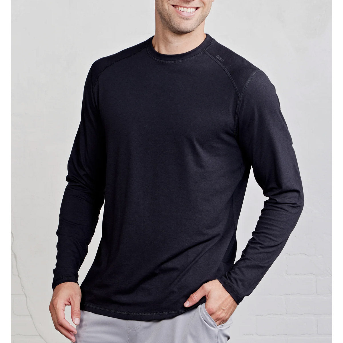 tasc Men's Carrollton Long Sleeve T-Shirt