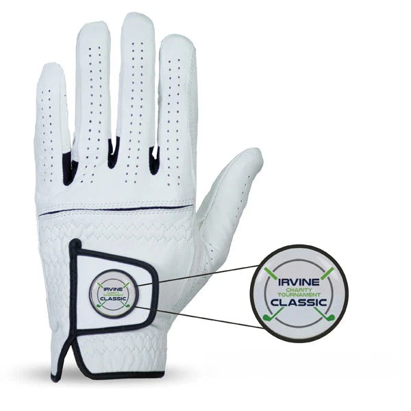 Detail of glove with removable ball marker